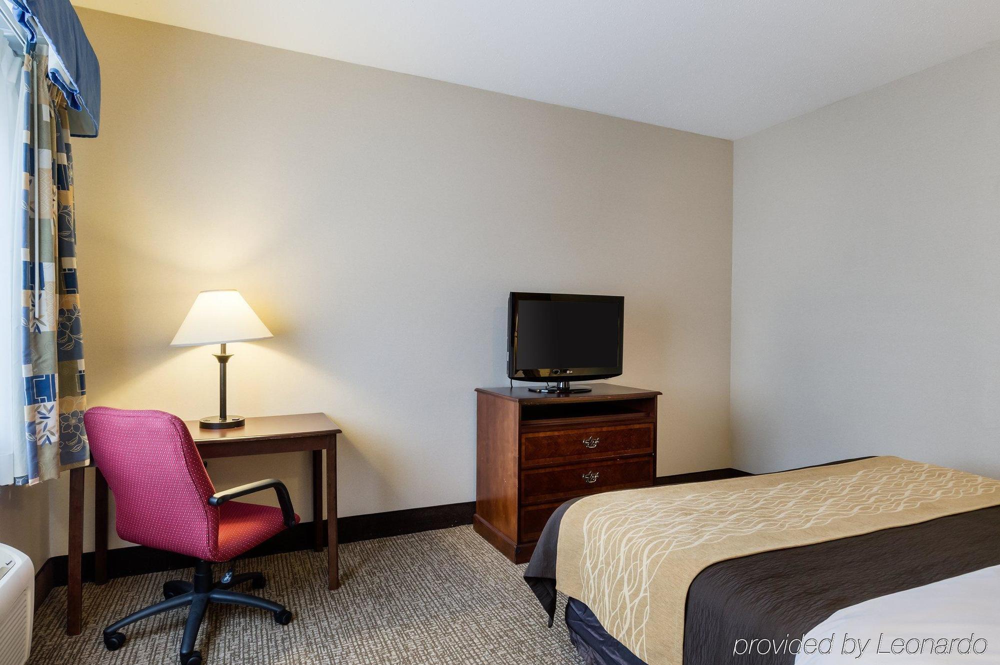 Towneplace Suites By Marriott Hadley Amherst Buitenkant foto
