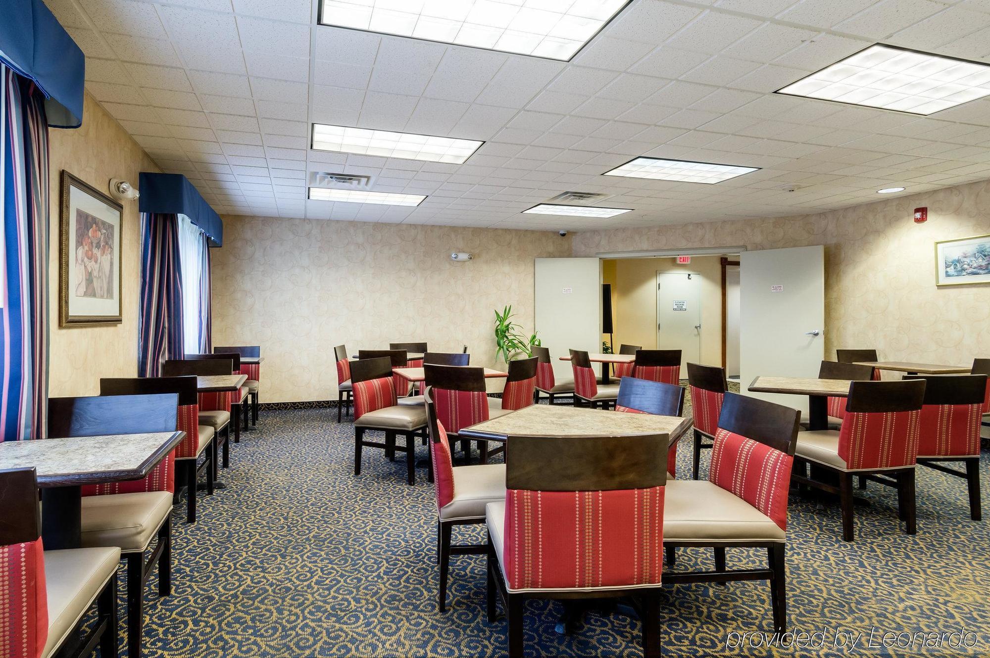 Towneplace Suites By Marriott Hadley Amherst Buitenkant foto