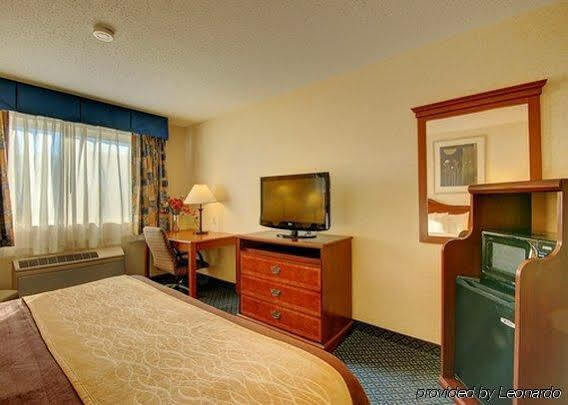 Towneplace Suites By Marriott Hadley Amherst Buitenkant foto