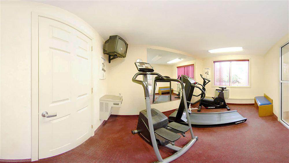 Towneplace Suites By Marriott Hadley Amherst Buitenkant foto
